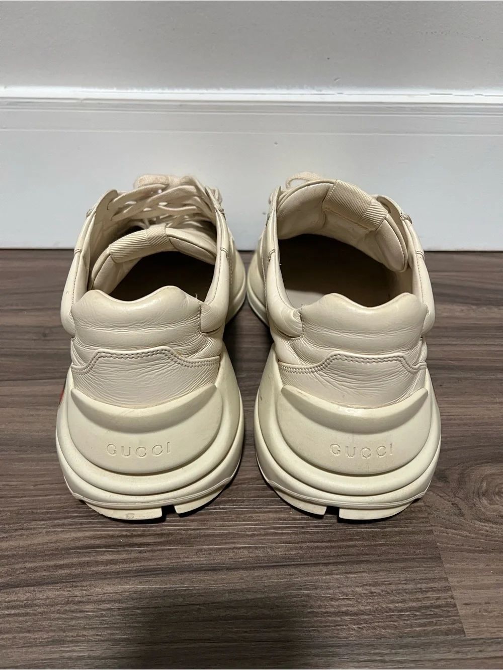 100% Authentic Gucci Rhyton Leather Sneaker Size 9 US, 8 Gucci